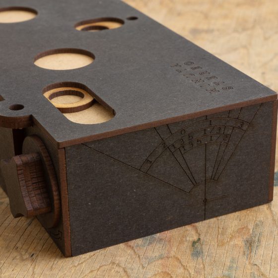 stereo pinhole camera with engraved angles of view